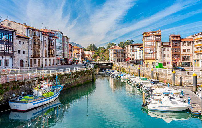 Imagen de Puerto de Llanes en Asturias